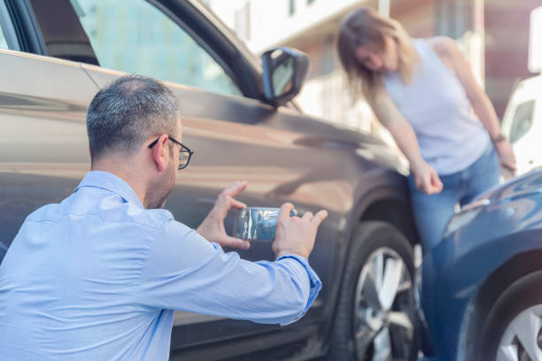 Professional Car Insurance Near Me technician working in Centreville, MS